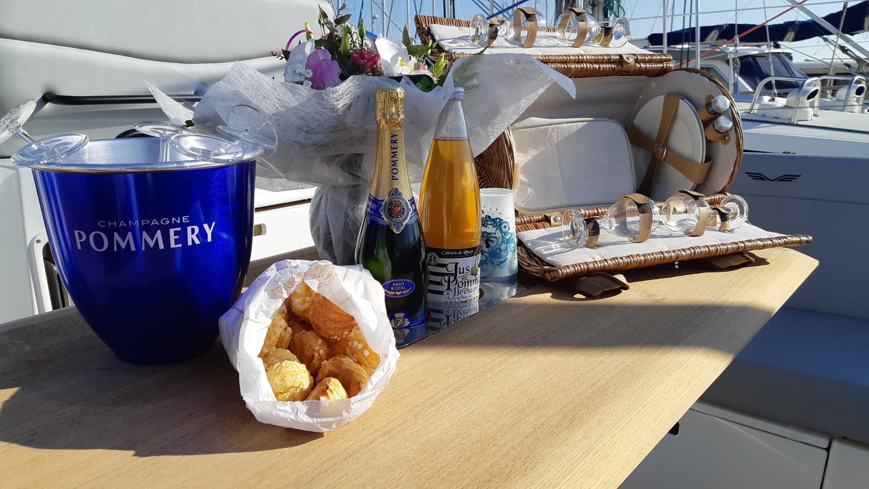 Livraison Flyer 8 au Crouesty